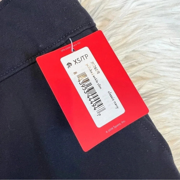 New SPANX On-the-Go Polished Ankle Slim Straight Pant Classic Navy NWT Women XS - Picture 6 of 10